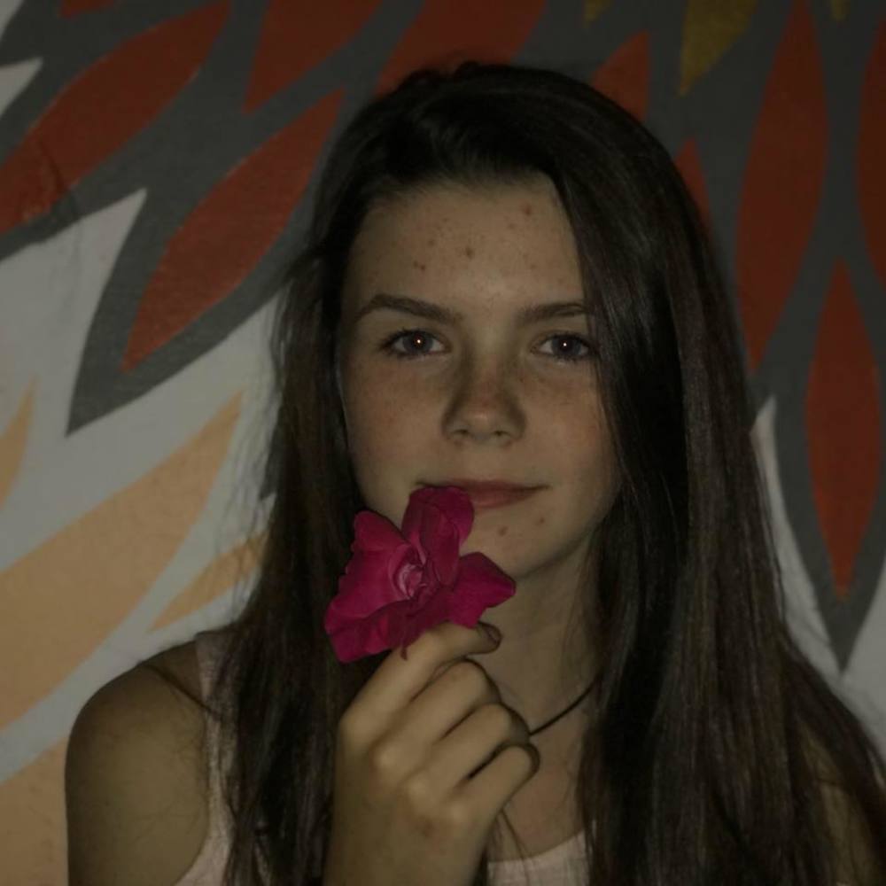 Meet your Posher, Addison